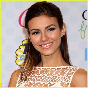 Victoria Justice on Alleged Nude Photo Leak: Theyre。